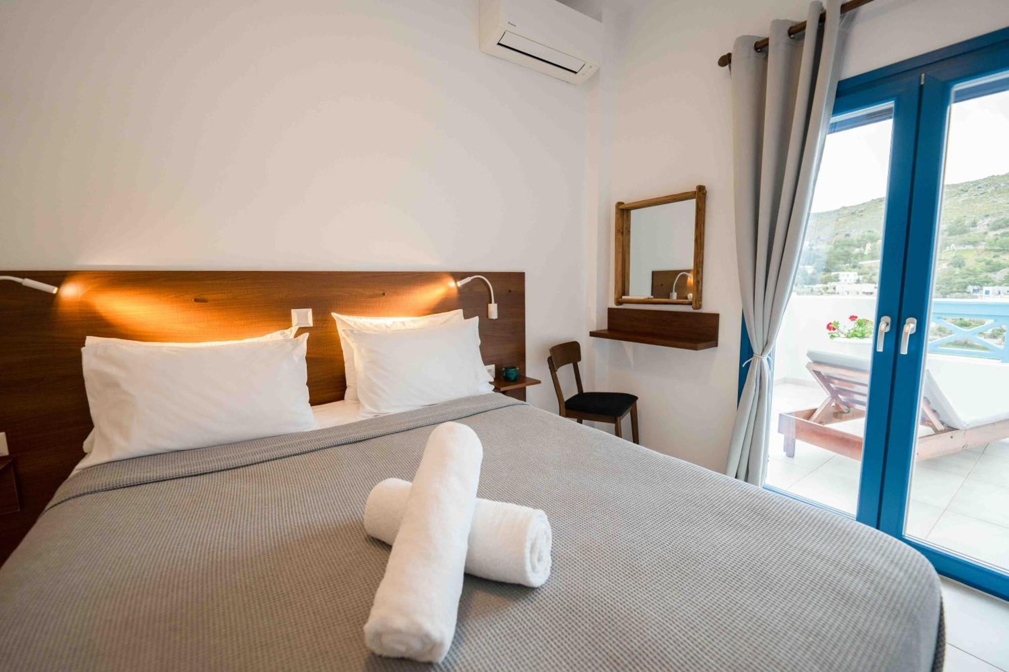 Panteli Heliades Suites מראה חיצוני תמונה