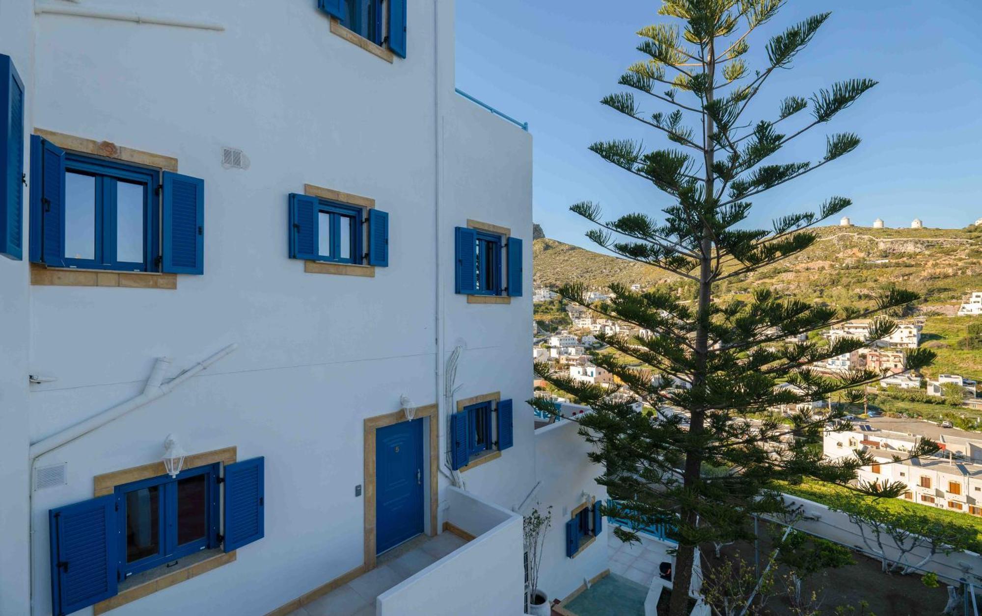 Panteli Heliades Suites מראה חיצוני תמונה