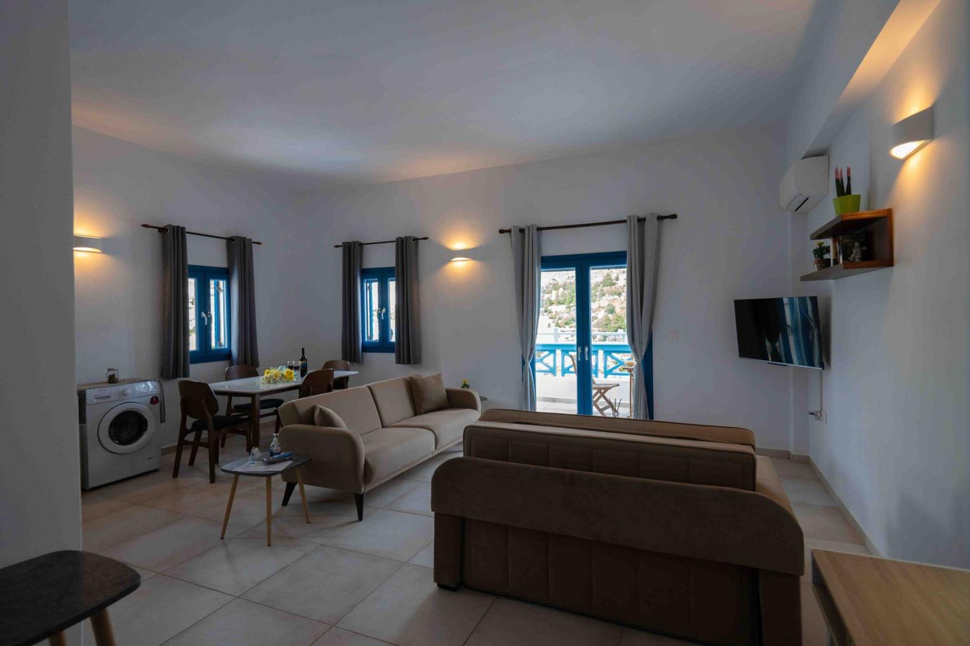 Panteli Heliades Suites מראה חיצוני תמונה